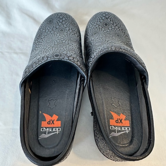 Dansko clogs - Picture 3 of 3